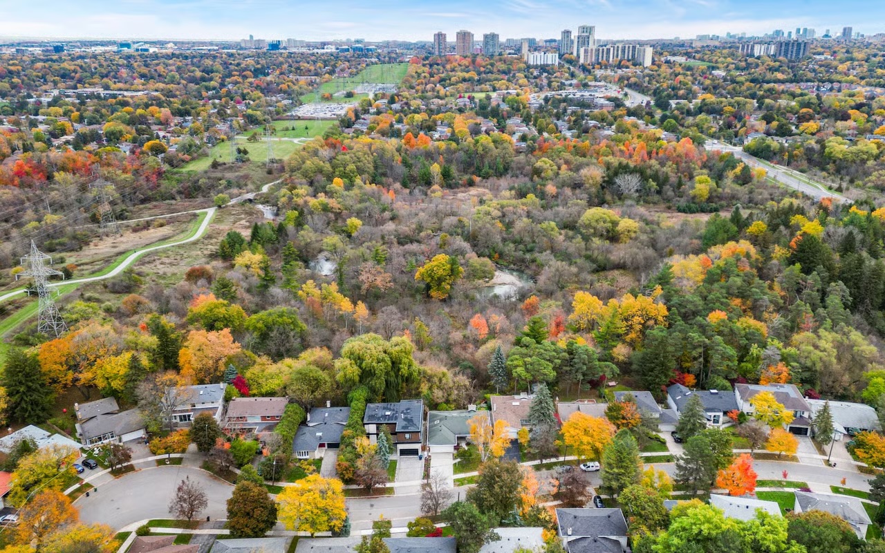 💥Before You Sell in Hillcrest Village, Pleasant View, Don Valley Village, or Bayview Woods–Steeles, Check These 5&nbsp;Things